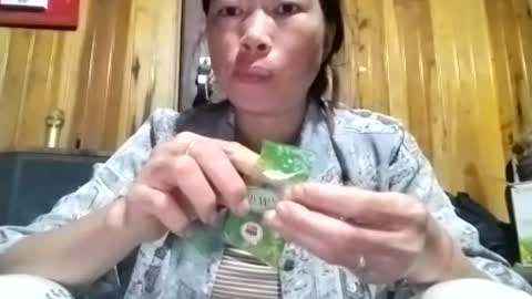 phuong_vietnam online show from August 5, 11:27 am