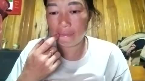phuong_vietnam online show from July 9, 2:52 pm