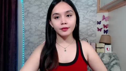 Ms Pia online show from July 17, 7:17 pm