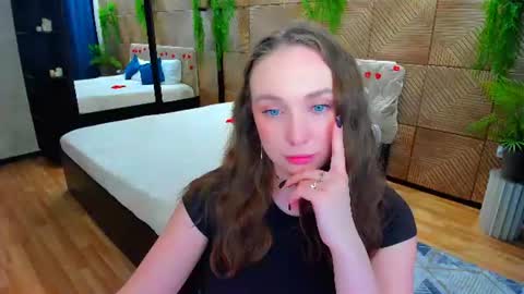 Emelie online show from June 12, 3:14 am