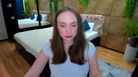 Emelie online show from June 14, 4:24 am