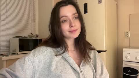 Trisha     online show from September 17, 5:33 pm