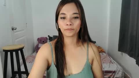 pinay beauty14 online show from November 27, 12:24 am