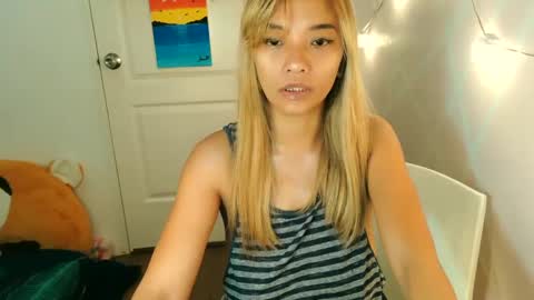 pinay beauty14 online show from February 28, 9:33 pm