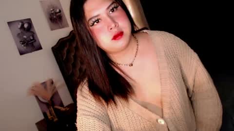 Ivy Morningstar online show from July 9, 1:08 am
