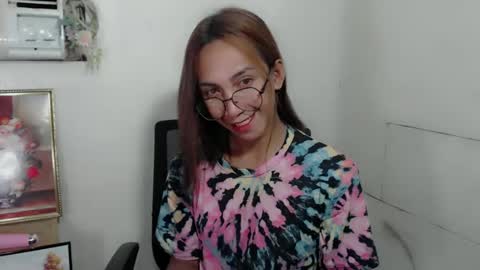 Snapshot of pinay_lucy chatting on February 6, 10:14 am lucyLove online show from February 6, 10:14 am