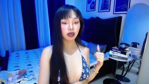 dee online show from December 16, 5:46 am