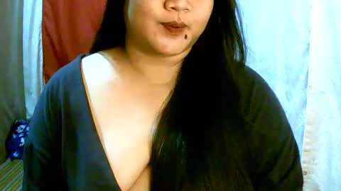 pinayjona online show from September 22, 11:30 am