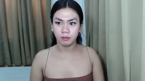 Snapshot of pinayloving_bella chatting on September 21, 11:25 pm pinayloving_bella online show from September 21, 11:25 pm
