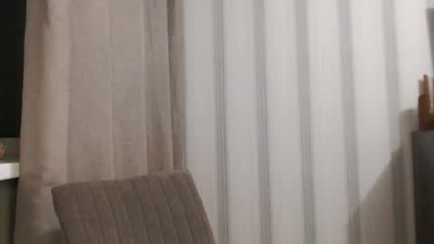       online show from October 1, 5:29 pm