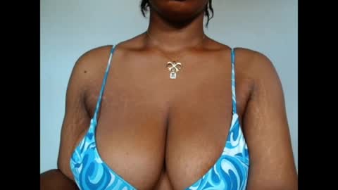 pinkxsugar online show from April 30, 8:52 am