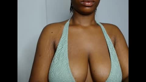 pinkxsugar online show from November 30, 7:56 am