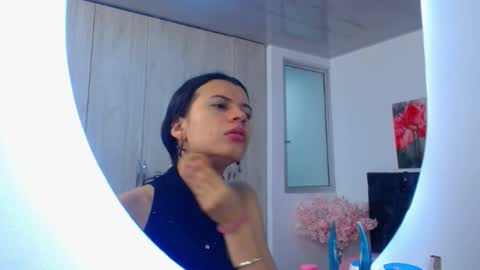 pinky_f00x online show from January 7, 7:39 pm