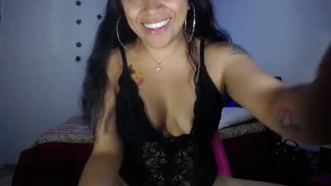 VIOLETA LOPEZ online show from February 12, 11:51 am