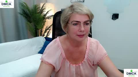Bella online show from June 25, 4:56 am