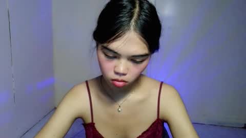 The Girl Named Eyve online show from April 30, 8:57 pm