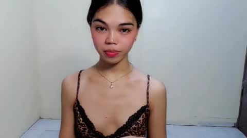 The Girl Named Eyve online show from April 25, 4:48 am