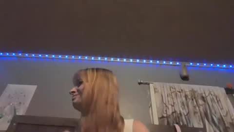 pizzedwife online show from July 28, 11:17 am