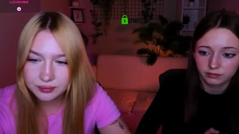 Sophie online show from June 22, 10:40 pm