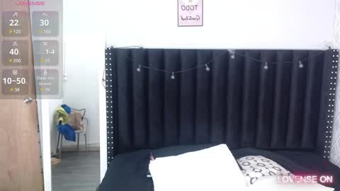 Snapshot of playfuljust_18 chatting on January 18, 12:47 pm SAMARA online show from January 18, 12:47 pm