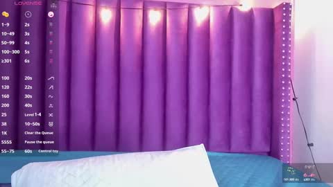 Snapshot of playfuljust_18 chatting on September 26, 2:04 pm SAMARA online show from September 26, 2:04 pm