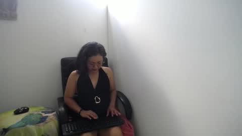 playfullpaulina online show from March 9, 4:43 pm