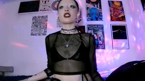    online show from July 25, 12:50 am
