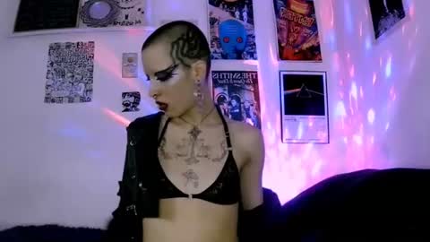    online show from June 14, 1:36 am