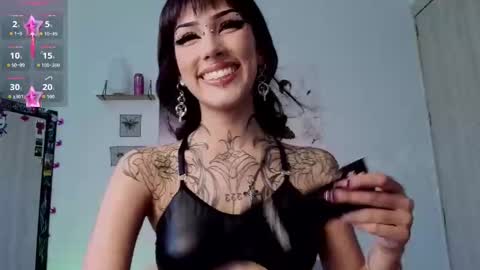 Dafne online show from November 18, 6:42 pm