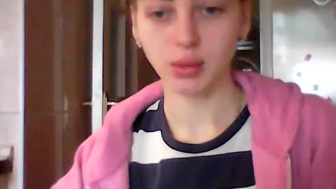 polik21229 online show from April 28, 9:02 am