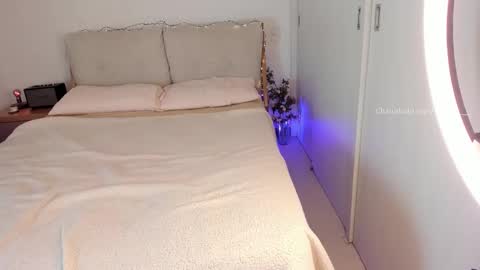 Polly online show from November 29, 10:36 pm