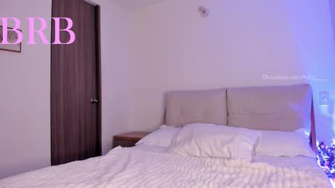 Polly online show from December 13, 9:43 pm