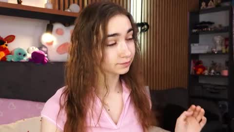 Polly online show from March 6, 7:47 am