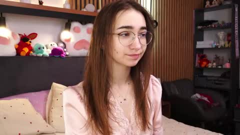 Polly online show from March 13, 8:37 am