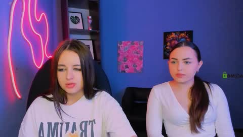 Polly online show from March 12, 5:26 pm