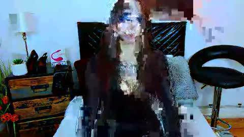 Polly online show from February 14, 12:01 am