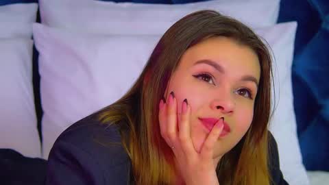 Polly online show from March 8, 6:41 am