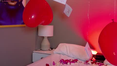 polygonniaa online show from February 14, 4:31 pm