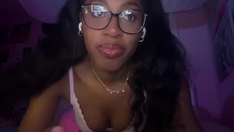 Snapshot of popasprincess chatting on February 26, 3:14 am princess online show from February 26, 3:14 am