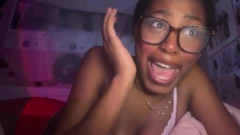 Snapshot of popasprincess chatting on March 5, 3:08 am princess online show from March 5, 3:08 am