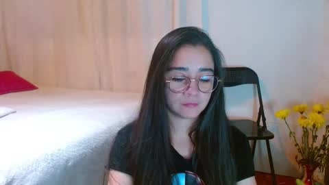 porcelainlux online show from January 24, 9:58 pm