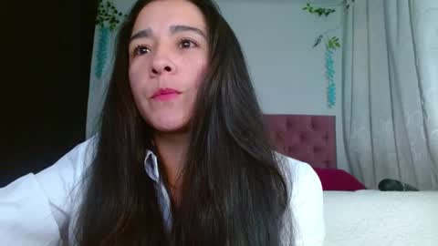 porcelainlux online show from January 26, 9:07 pm