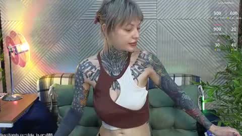 Lola online show from June 23, 5:49 am