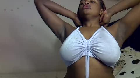 pretty_daina3 online show from June 28, 7:31 pm
