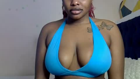 pretty_daina3 online show from July 29, 6:46 am