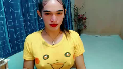 pretty_lady_kitty online show from May 19, 2:35 pm