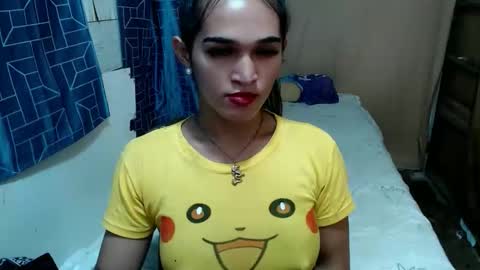 pretty_lady_kitty online show from May 31, 6:09 pm