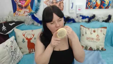 pretty_malika online show from December 18, 5:56 am