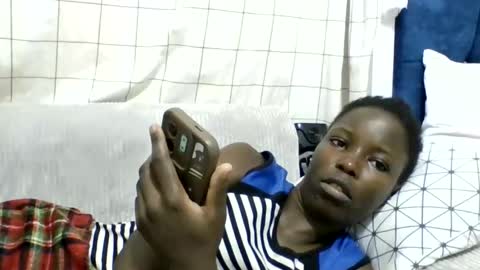 pretty_petite_ebony online show from June 11, 6:21 am