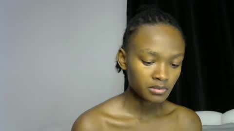 Pretty doll online show from June 28, 9:10 pm